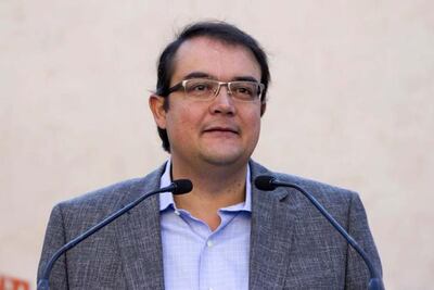 Vega anuncia cambios pero no dice en dónde