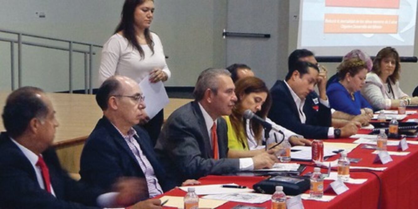 Analizan impactos de Salud en estado