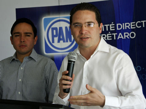 Discrepan en cuanto a gestión de Báez