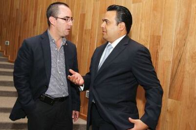 Apoya Nava a Parrodi