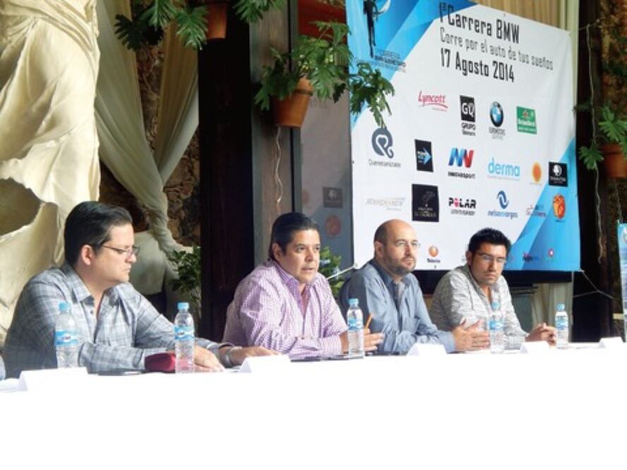 Corren por el auto de sus sueños