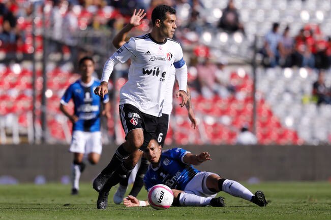 Gallos iguala en retorno de Rafa