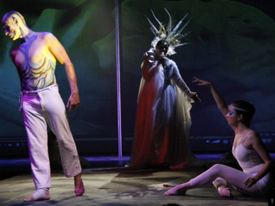 Las hadas vuelan por el escenario