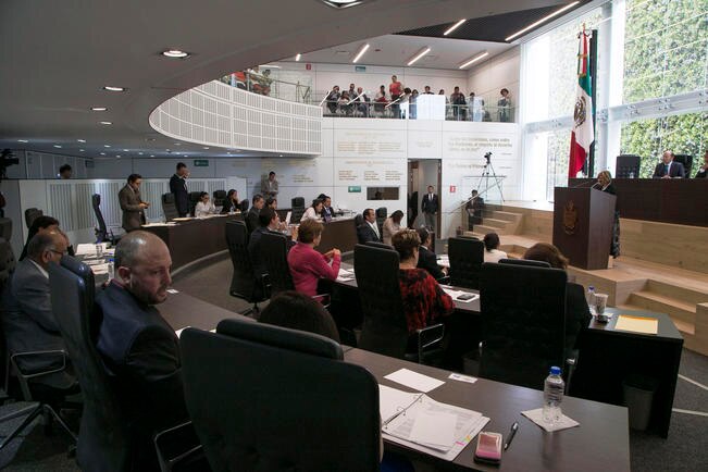 Apoyan endurecer sanciones contra diputados faltistas