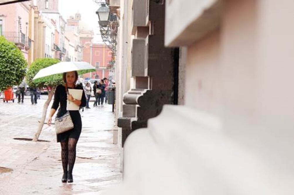 Ingresa el frente frío 56 a la capital