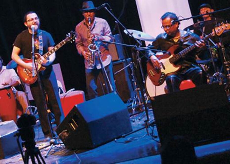 Meigas celebra una década de trayectoria