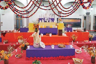 Con altar recuerdan a Manuel Septién