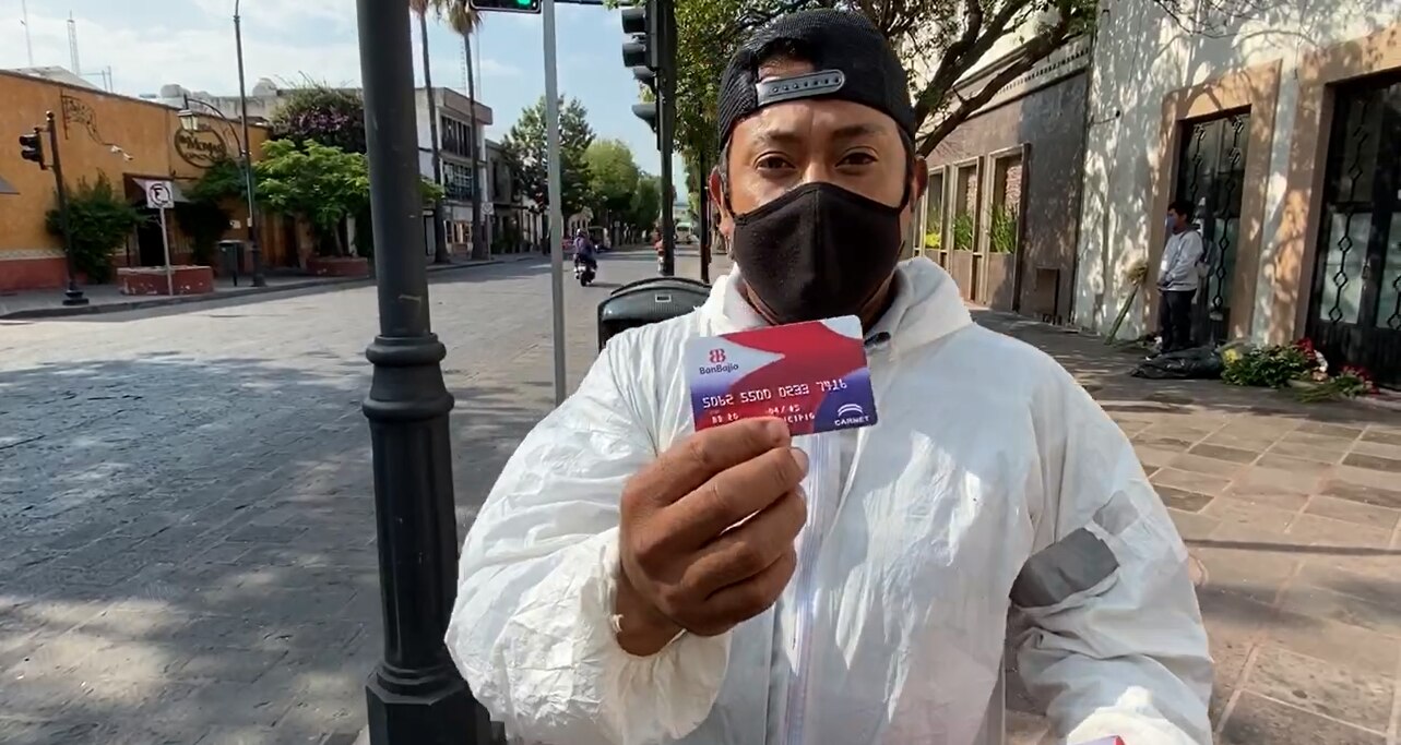 Sanitizador denuncia falta de pago del municipio de Querétaro