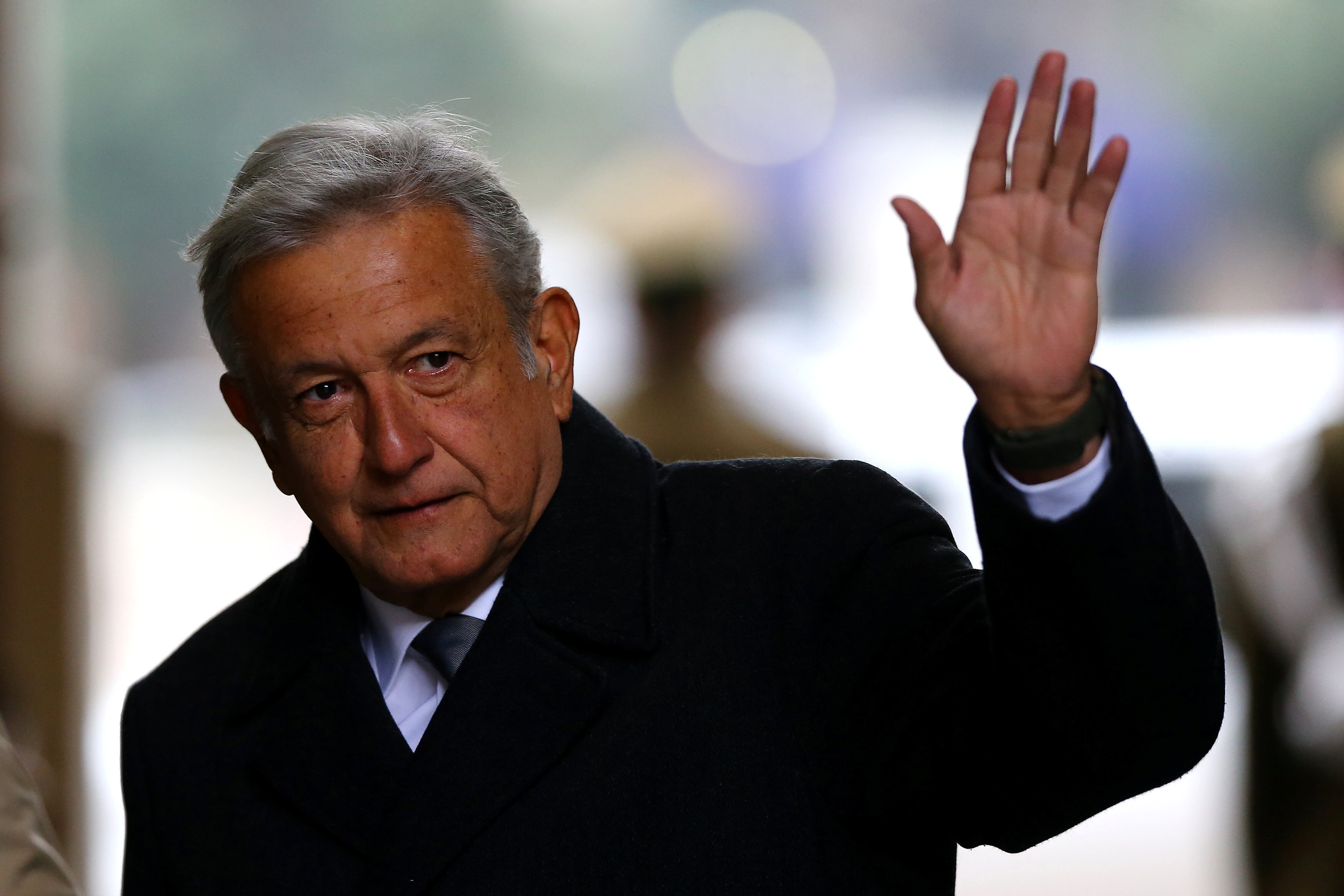 "De la guerra sucia vamos a salir ilesos", advierte AMLO