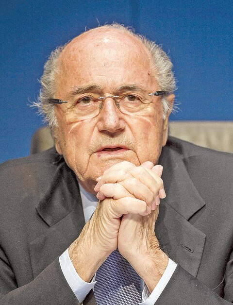 FIFA rechaza acabar con el ‘apretón de manos’