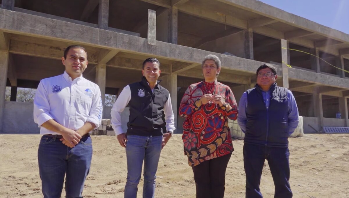 Ya construyen la Prepa de la UAQ en el municipio de Corregidora