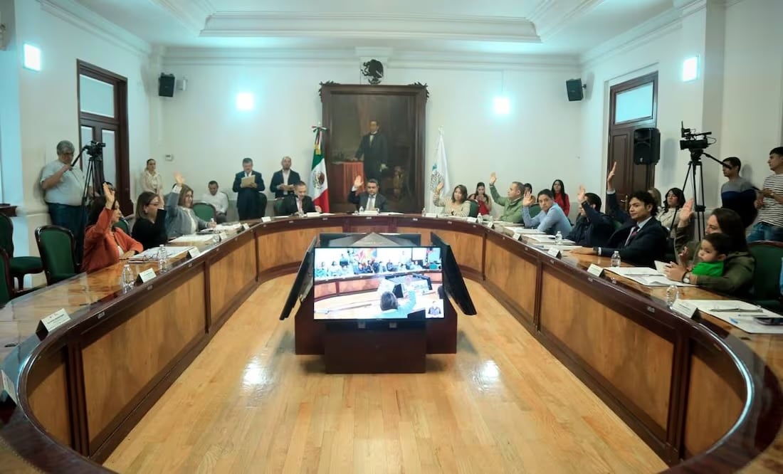 FGR investiga a jueces por dar suspensiones contra reforma judicial. Foto: Especial