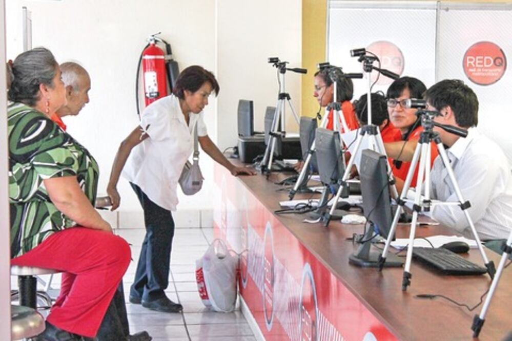 Tramitan 6 mil usuarios credencial