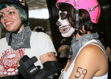 Organizan primer partido mixto de Roller Derby