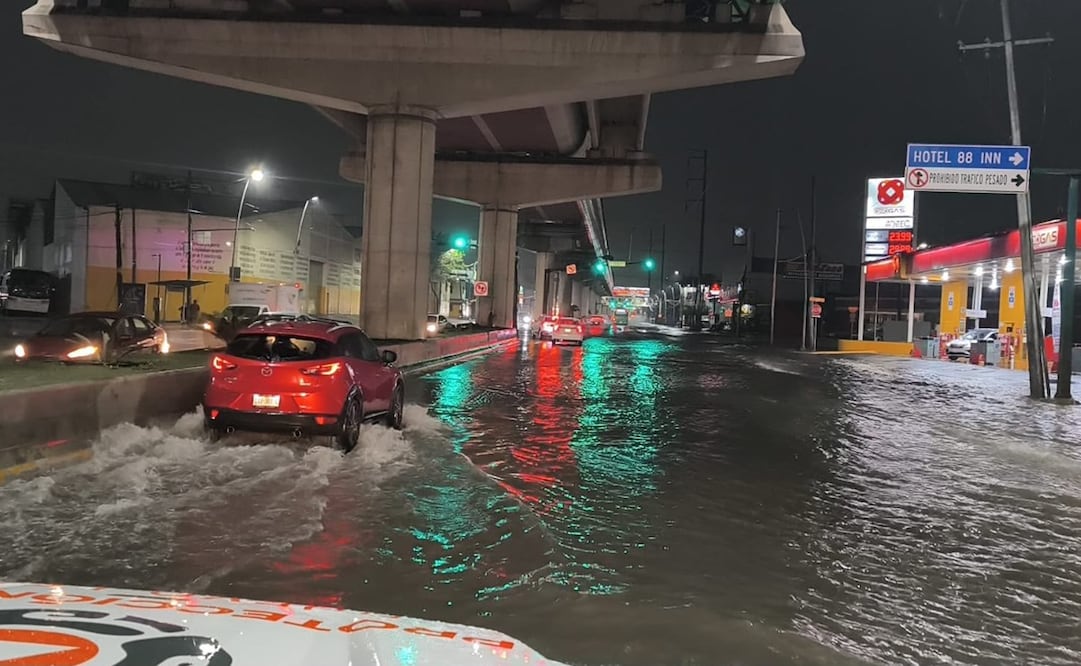 Las precipitaciones, asociadas al Frente Frío número 1, se intensificaron durante la noche del jueves y madrugada de este viernes. (02/10/26) Foto: Protección Civil de Nuevo León