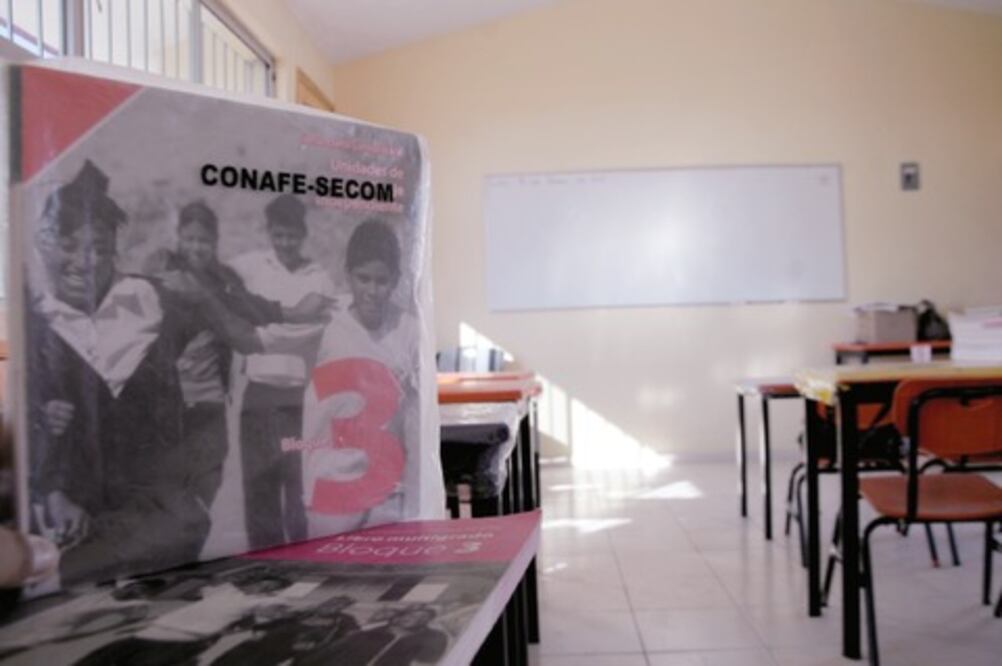 De 900 escuelas, 30%, sin servicios, afirma la Conafe