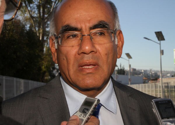 Nombrarán contralor ciudadano