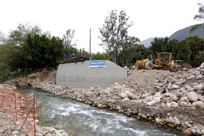 A 25%, puente de El Aguacate-Ayutla