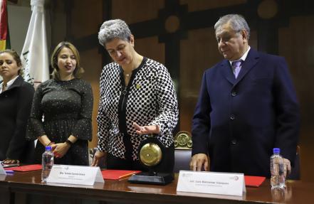 Cierran festejo por 60 años de Autonomía