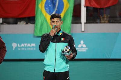 El atleta queretano Gilberto Cardoso gana medalla de bronce en los Panamericanos de Santiago 2023