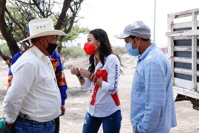María Alemán va contra rezago en tema salud