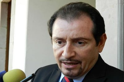 Mayores recursos para la UAQ