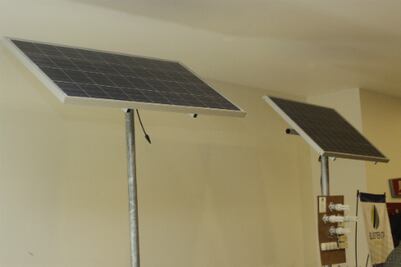 Acuerdan instalar paneles solares