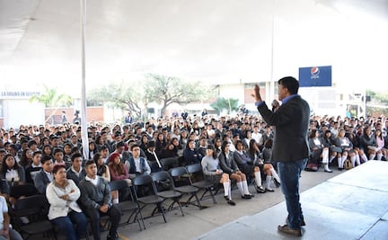 Tómate la Vida en Serio visita 37 escuelas