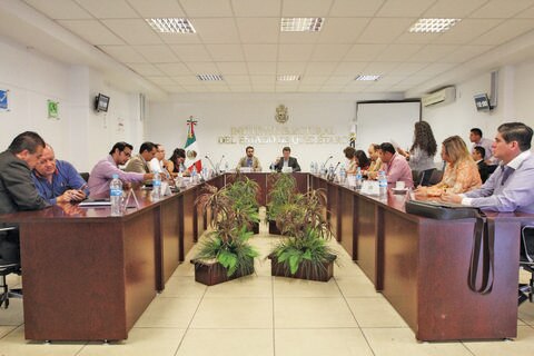 Designan hoy a consejeros