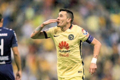 Primera victoria de Ambriz con América