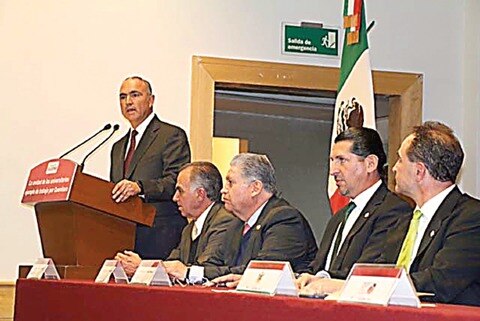 Lozano Fuentes dirigirá patronato de la UAQ  