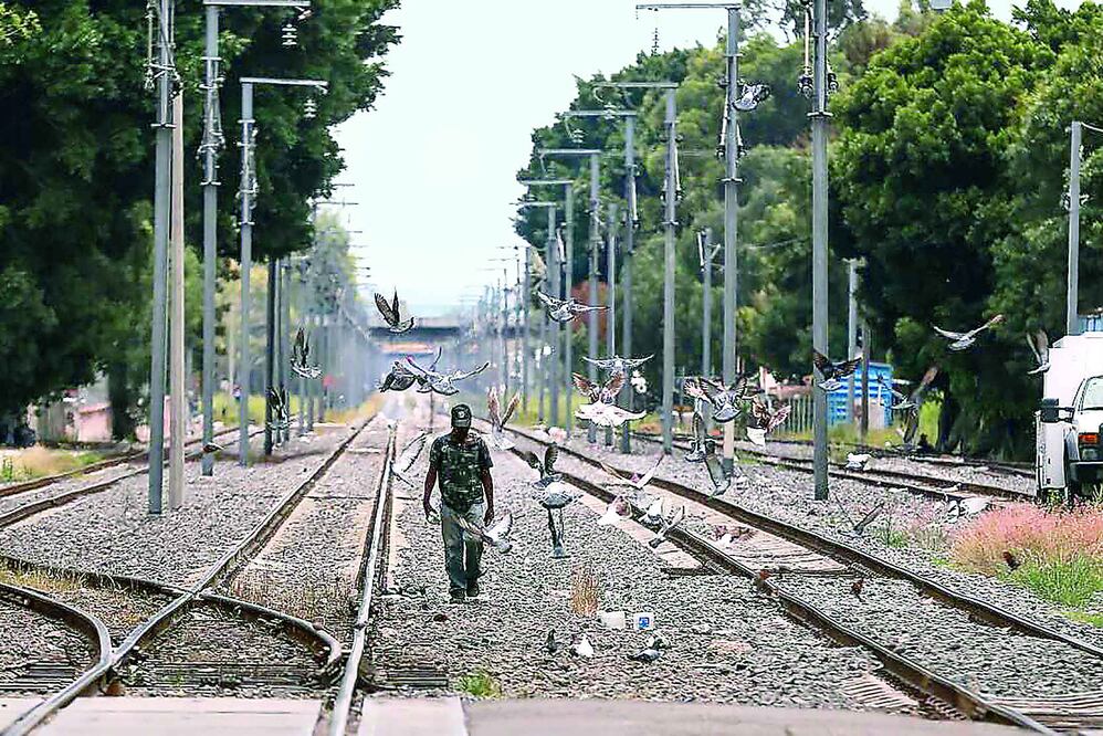 Aumenta estadía de migrantes