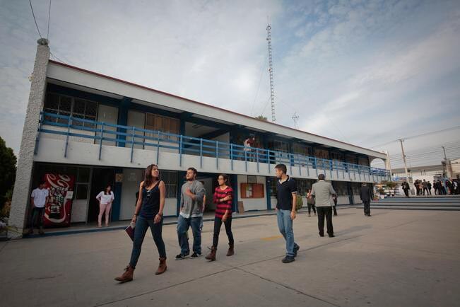 La ley estipula que las instituciones de educación pública se les cobra el servicio de agua por matricula escolar, es decir, 90 pesos al año por cada estudiante de nivel superior y 70 en media superior. Foto:ARCHIVO EL UNIVERSAL