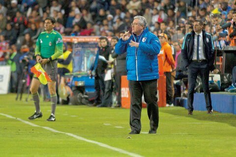 “Seguimos con distracciones”