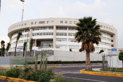 Loyola no avizora cambios en gabinete