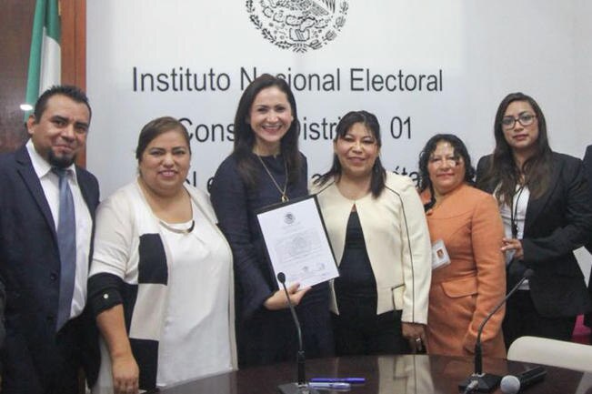 La candidata de la coalición Por México al Frente dio las gracias a su equipo de trabajo y a las autoridades.