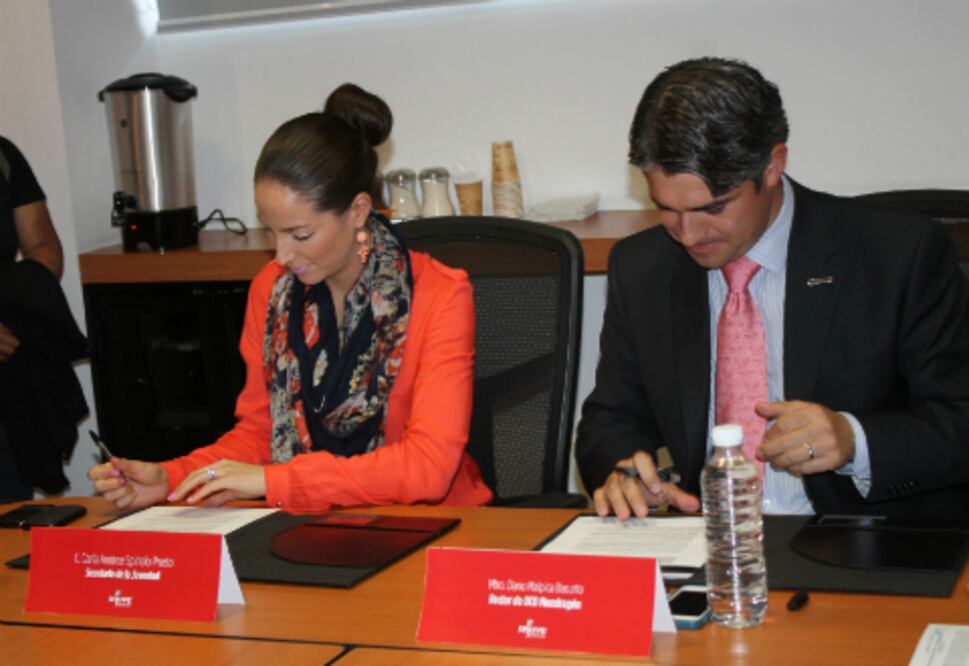 Convenio a favor de universitarios