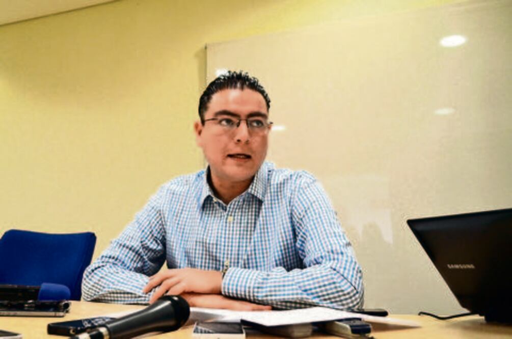 Investigan a servidores por faltante económico  