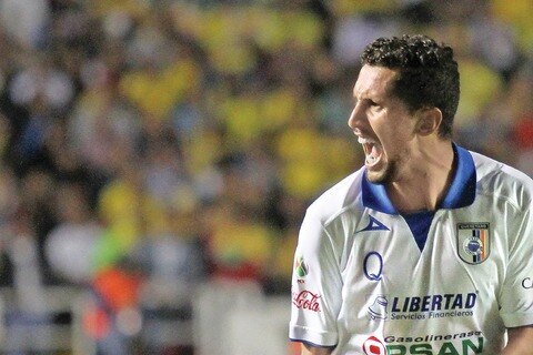 Gallos Blancos tiene el destino en sus manos 