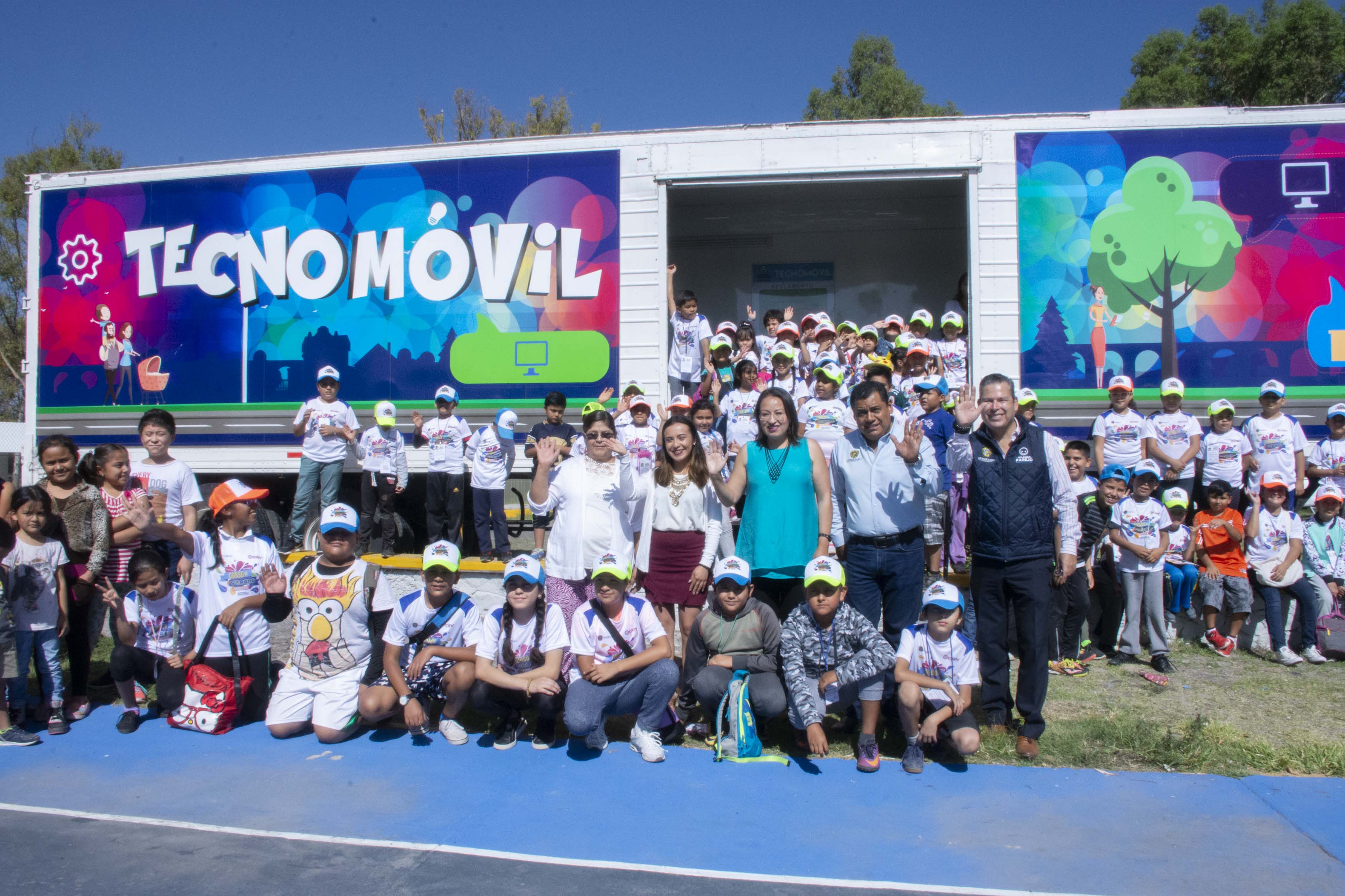 A los menores se les darán clases de cultura móvil, andar en bicicleta, talleres de karate y actividades seleccionadas por el Instituto del Deporte. / Foto: Especial