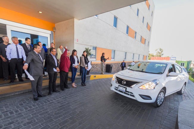 Arranca el servicio de taxis ejecutivos en San Juan del Río