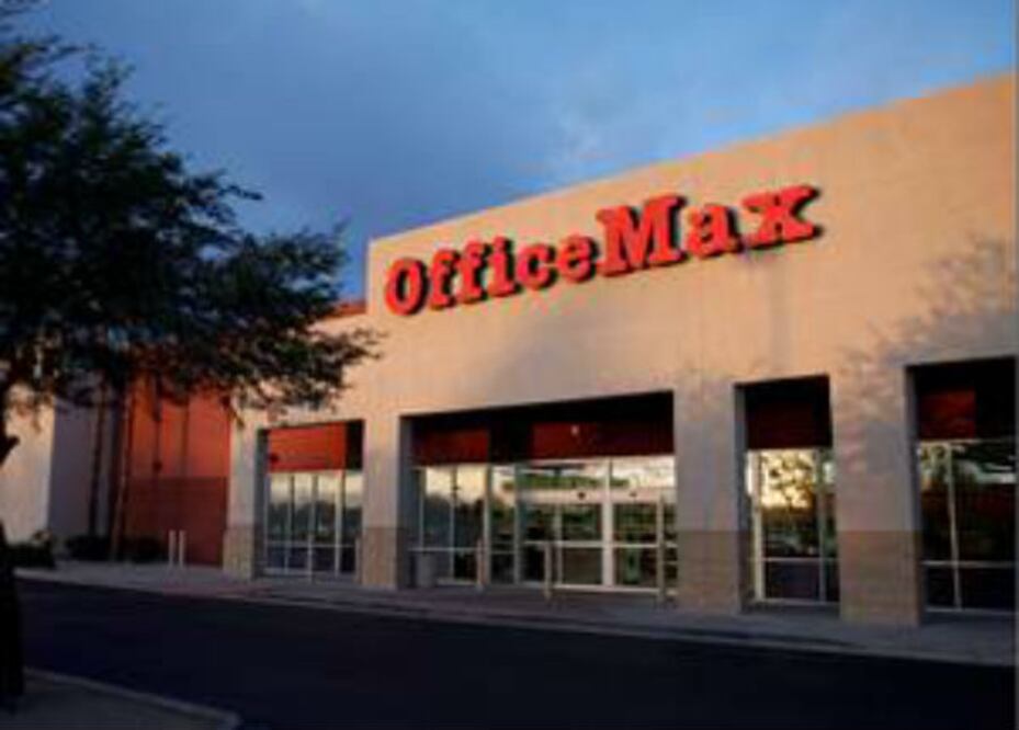 Office Depot  compra OfficeMax en mil 170 mdd