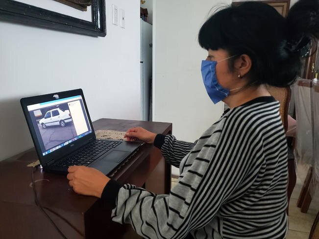 Si vas a vender tu auto por Facebook, cita al comprador de día y en un lugar público