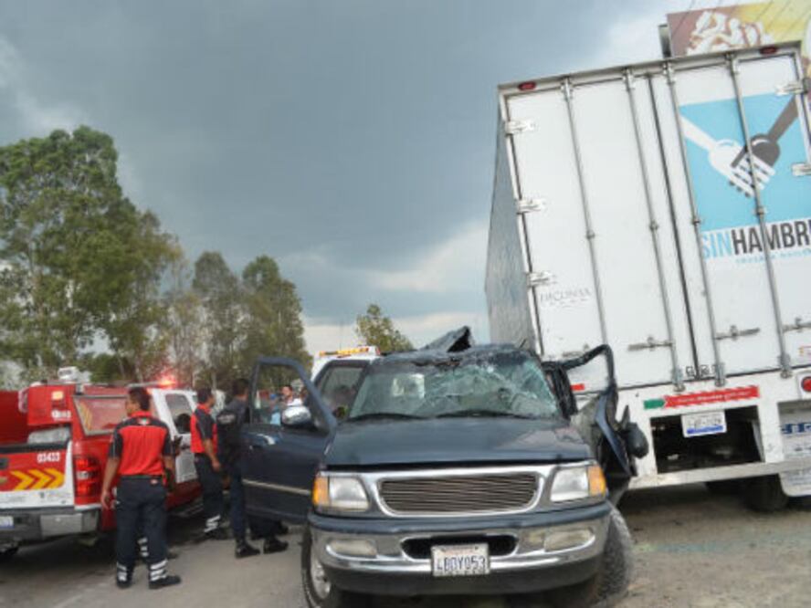 Aparatoso accidente en la 57