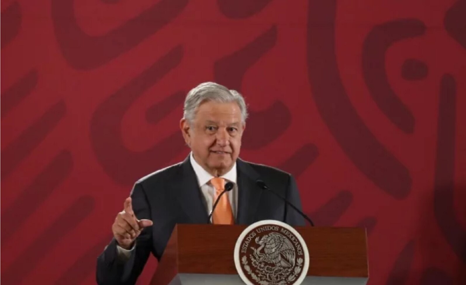 AMLO rechaza retorno del cobro de la tenencia vehicular