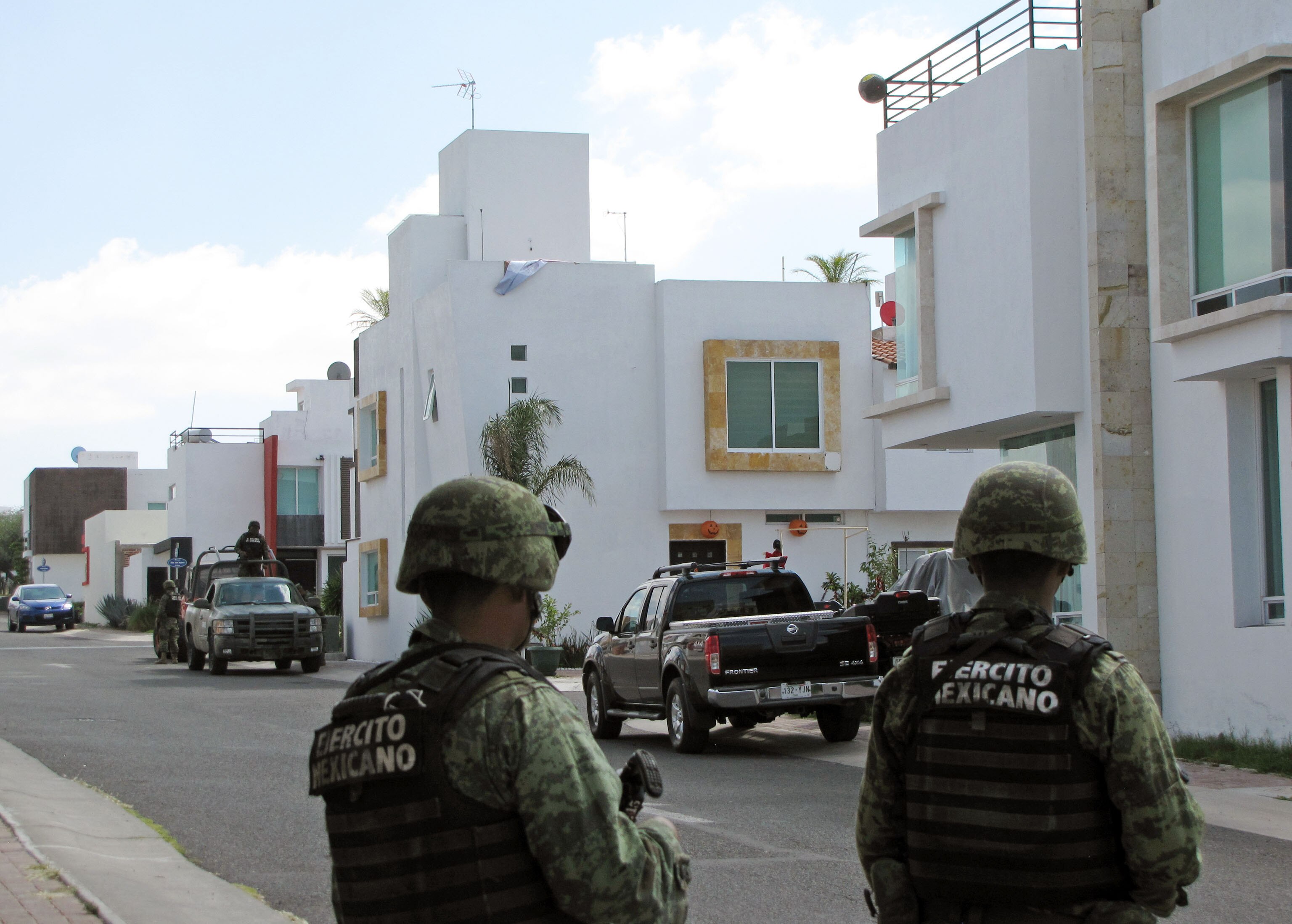 Catean una residencia al norponiente