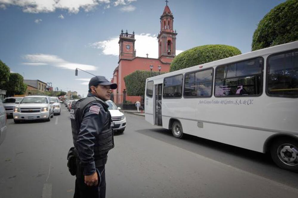 Debido a la gran cantidad de visitantes que acudirán a la escenificación del Viacrucis, se solicitó la presencia de Protección Civil, señalan autoridades (ARCHIVO EL UNIVERSAL)