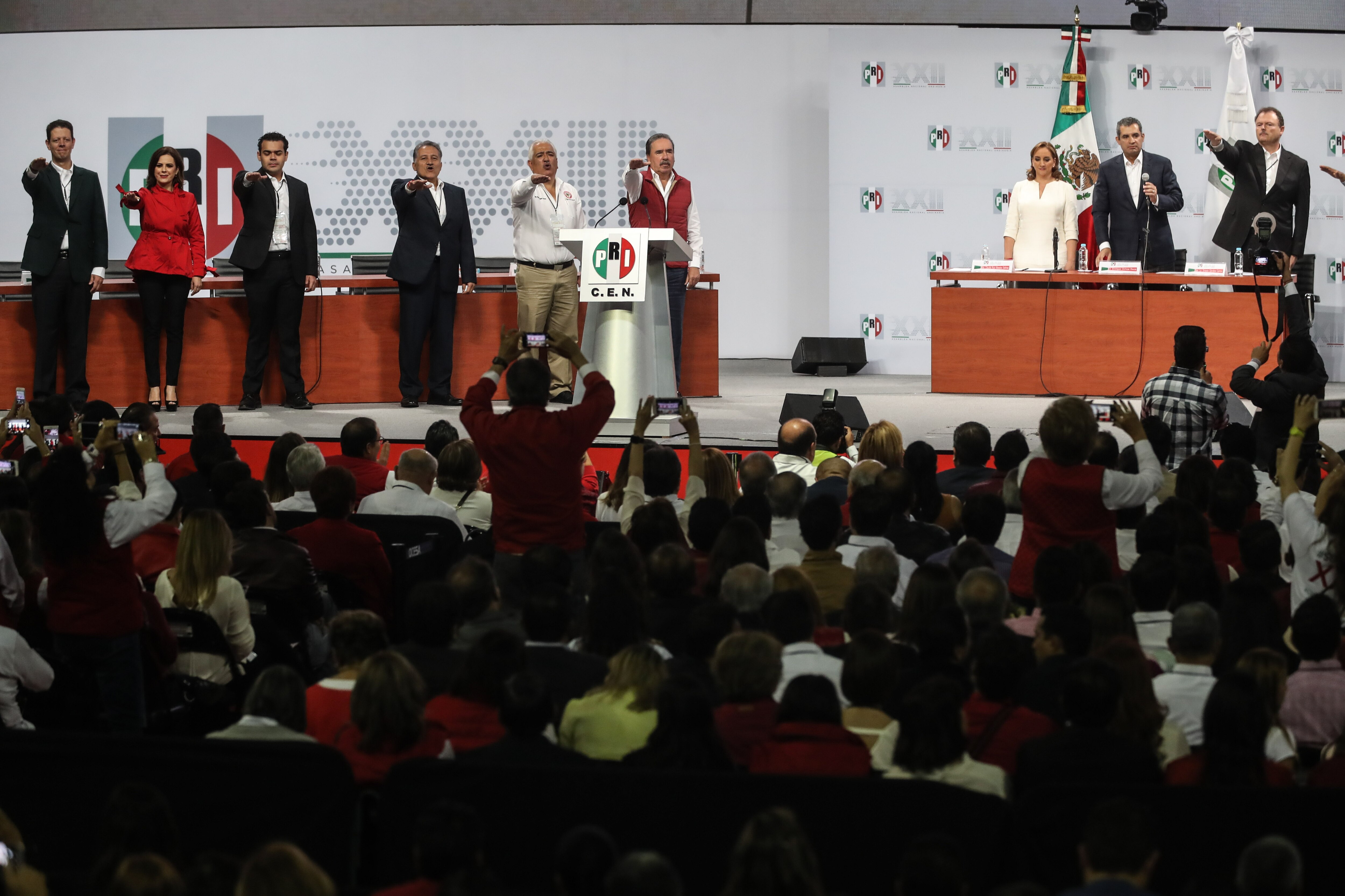 Inician más de 10 mil priistas trabajos de su 22 Asamblea Nacional