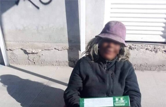 Video. Hombre prende fuego a una mujer en plena vía pública, en Celaya