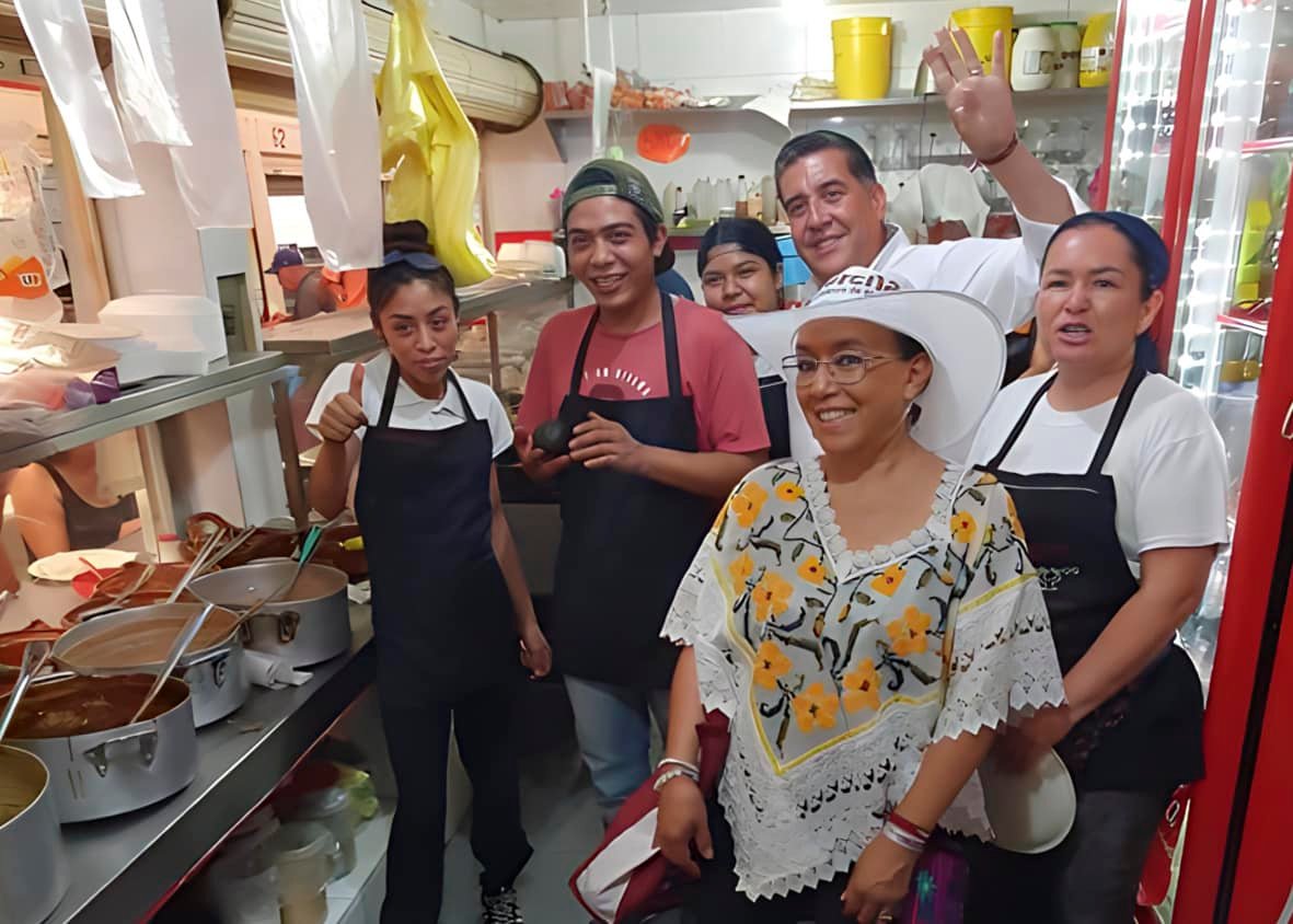 Chema Tapia promete remodelación de los mercados de la Presidentes